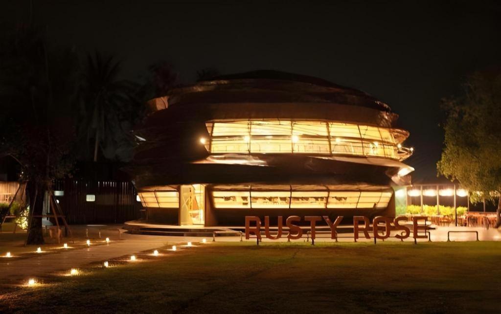 The Buffalo Amphawa Samut Songkhram Exterior photo